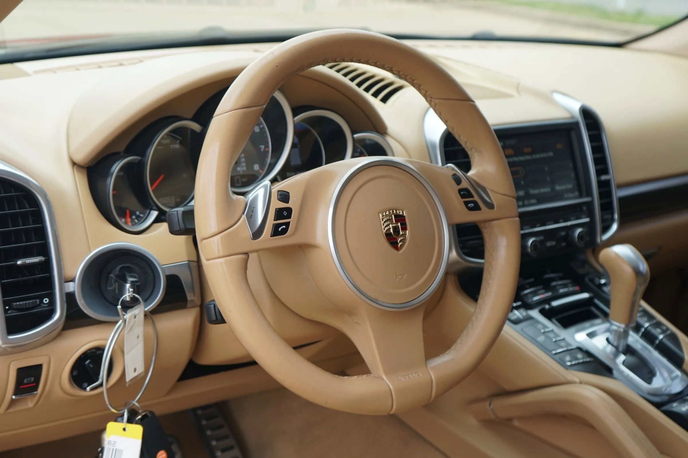 Used 2012 Porsche Cayenne S AWD/4WD image 12