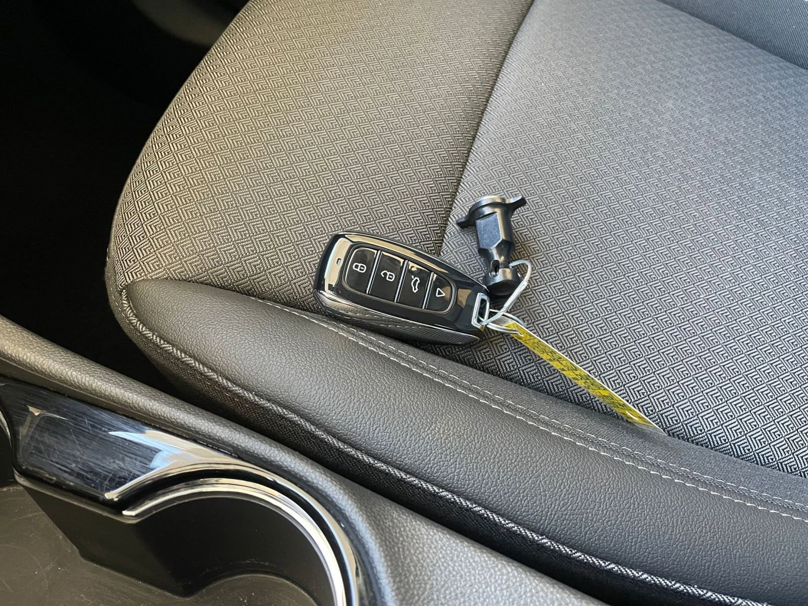 Used 2025 Buick Encore GX Preferred image 21