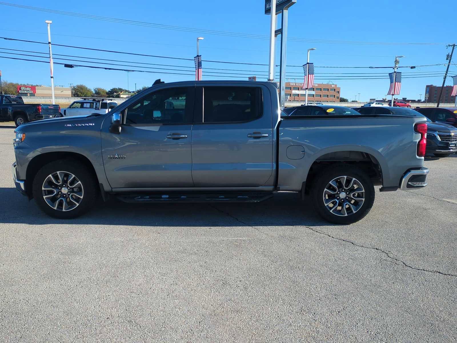 Used 2019 Chevrolet Silverado 1500 LT w/ Texas Edition image 5