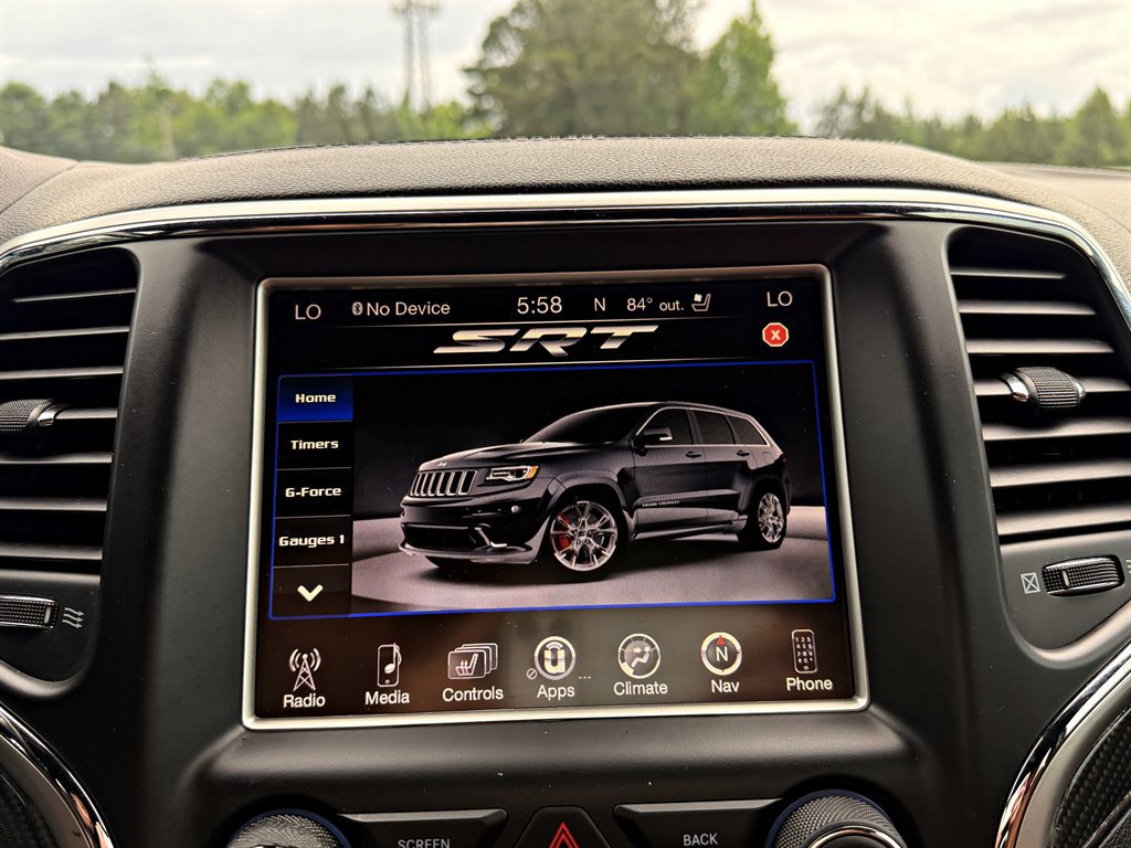 Used 2015 Jeep Grand Cherokee SRT AWD/4WD image 24