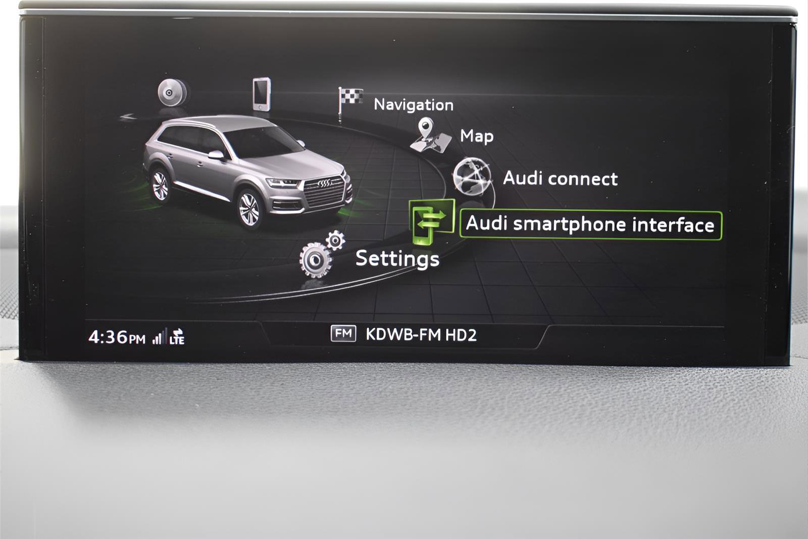 Used 2017 Audi Q7 3.0T Premium Plus image 16