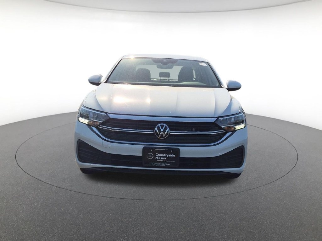 Used 2024 Volkswagen Jetta S FWD image 2