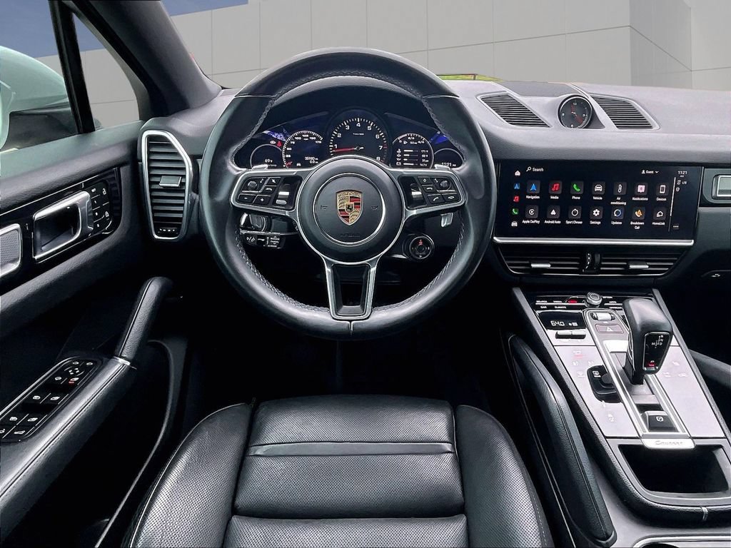 Certified 2023 Porsche Cayenne Platinum Edition AWD/4WD image 13