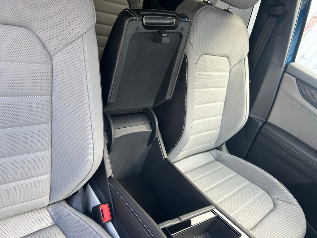 New 2026 Volkswagen Atlas Cross Sport SEL R-Line image 38