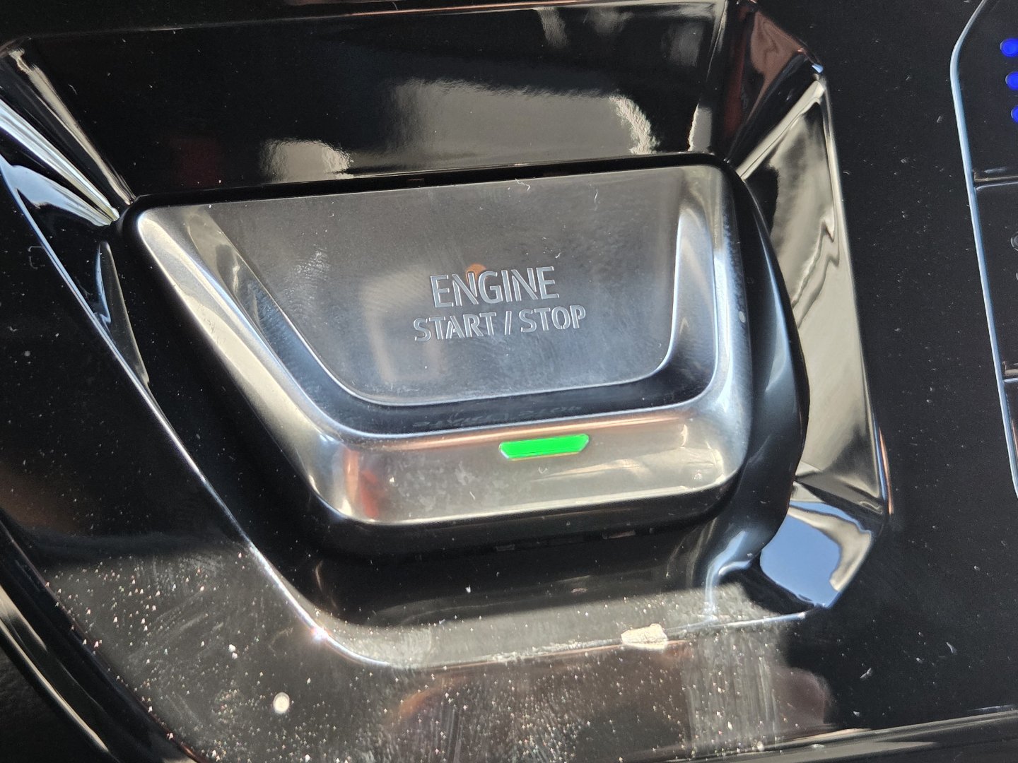 New 2026 GMC Sierra 2500 AT4 AWD/4WD image 35