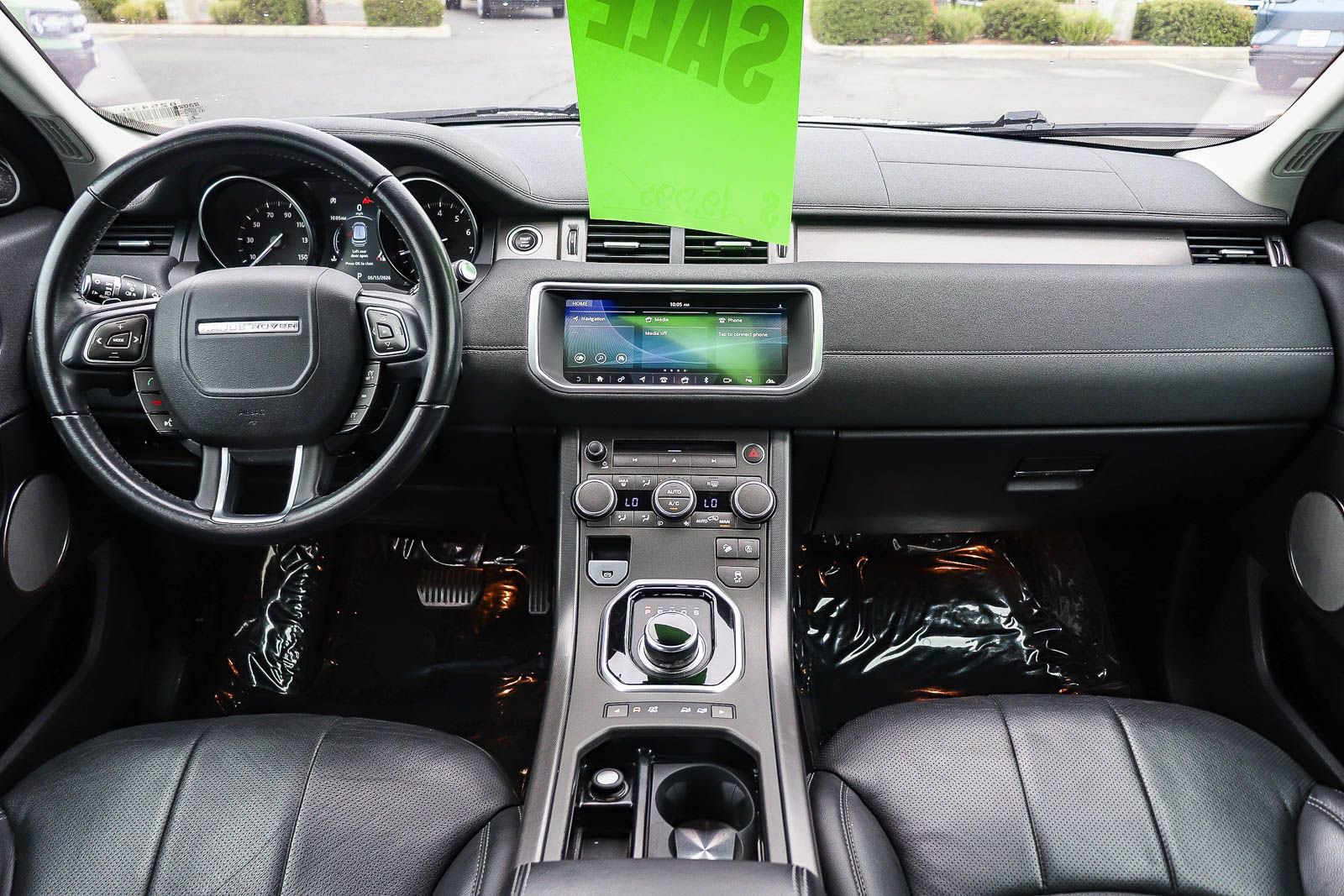 Used 2019 Land Rover Range Rover Evoque SE AWD/4WD image 12