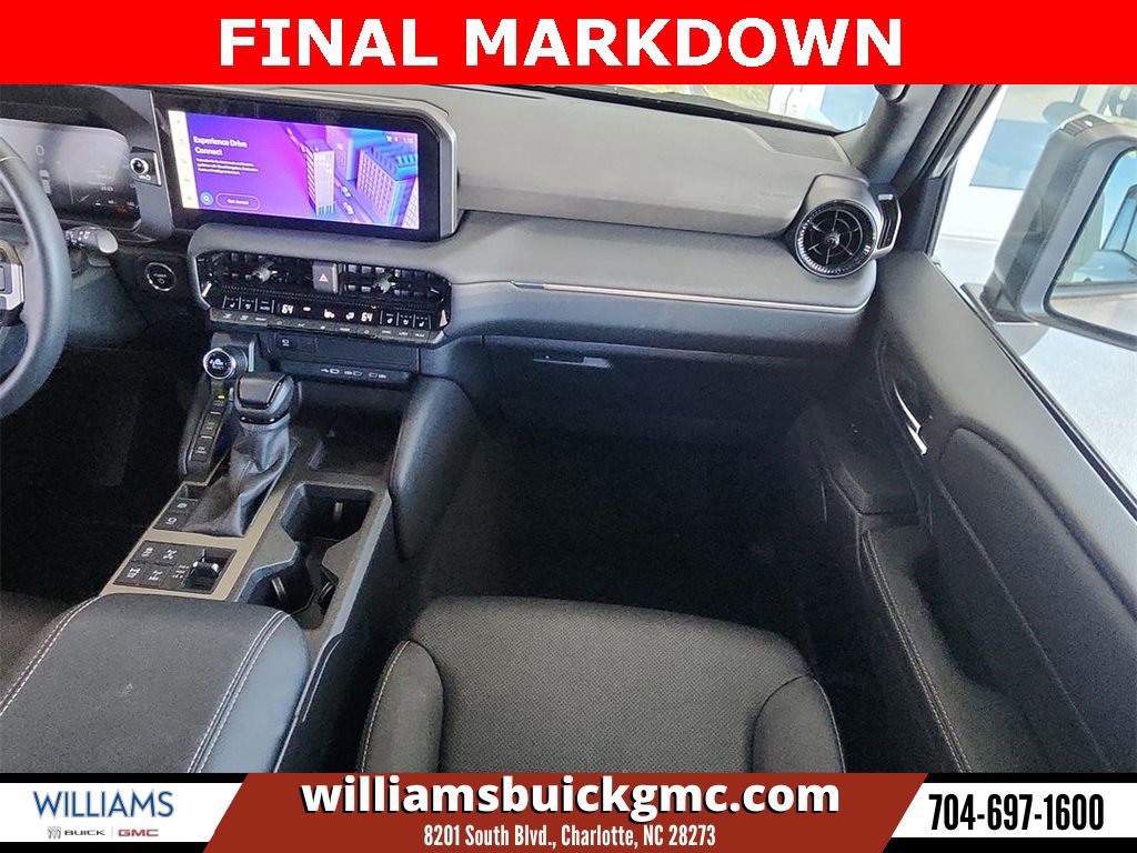 Used 2024 Toyota Land Cruiser image 28