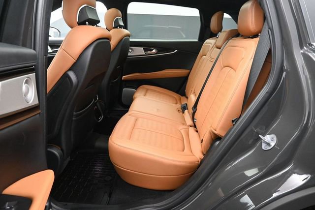 Certified 2022 Lincoln Nautilus Black Label AWD/4WD image 22