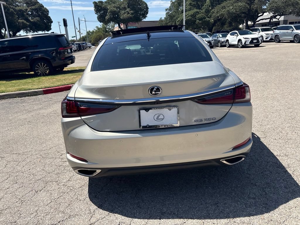 Certified 2021 Lexus ES 350 Ultra Luxury w/ Accessory Package 2 FWD image 4