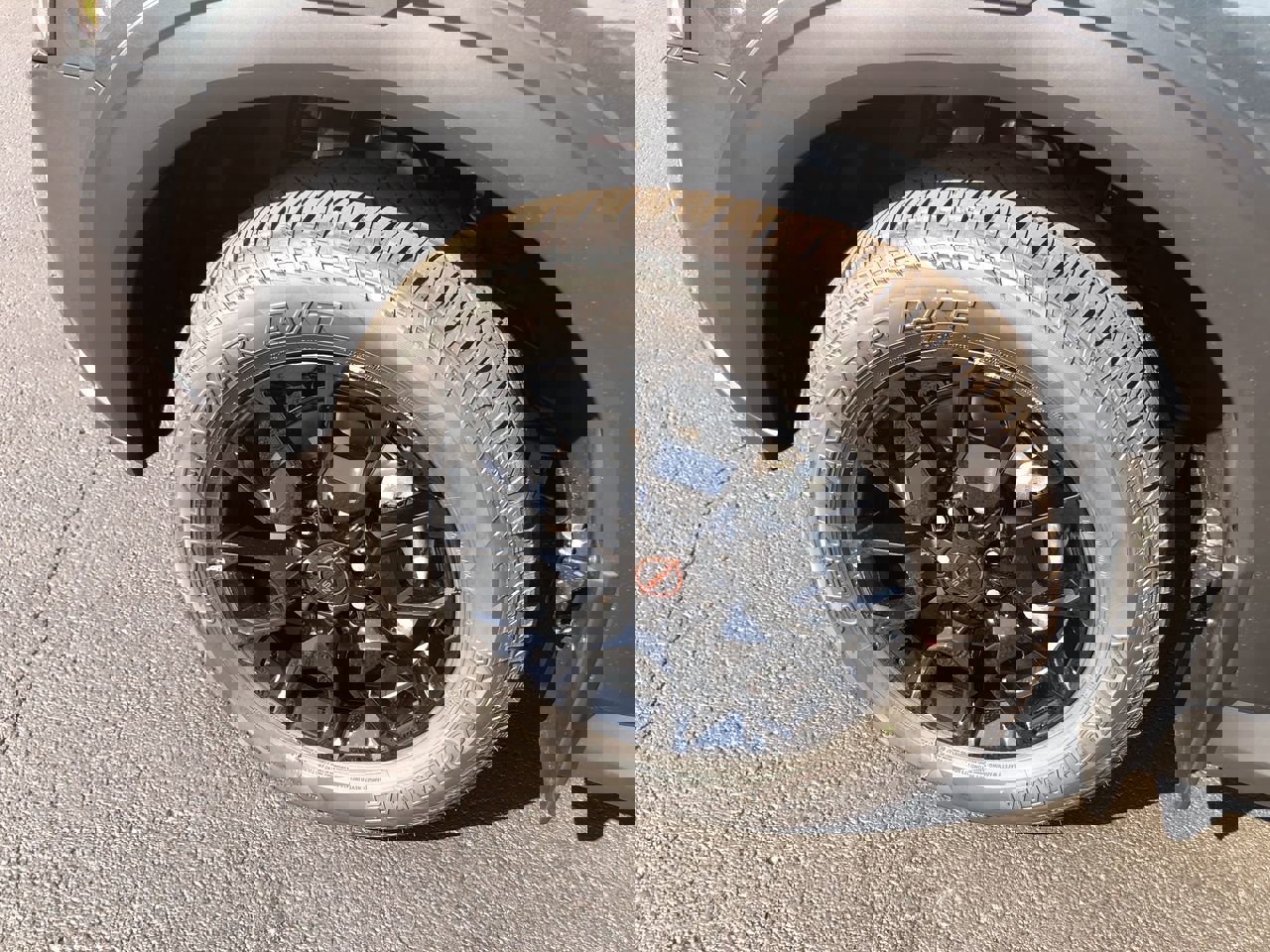 New 2026 Nissan Armada PRO-4X w/ Captain's Chari Seat Package image 10