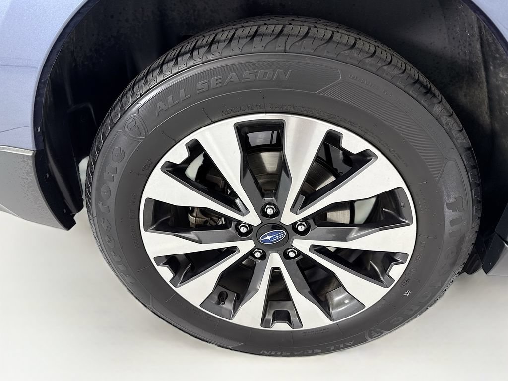 Used 2017 Subaru Outback 2.5i Limited AWD/4WD image 32