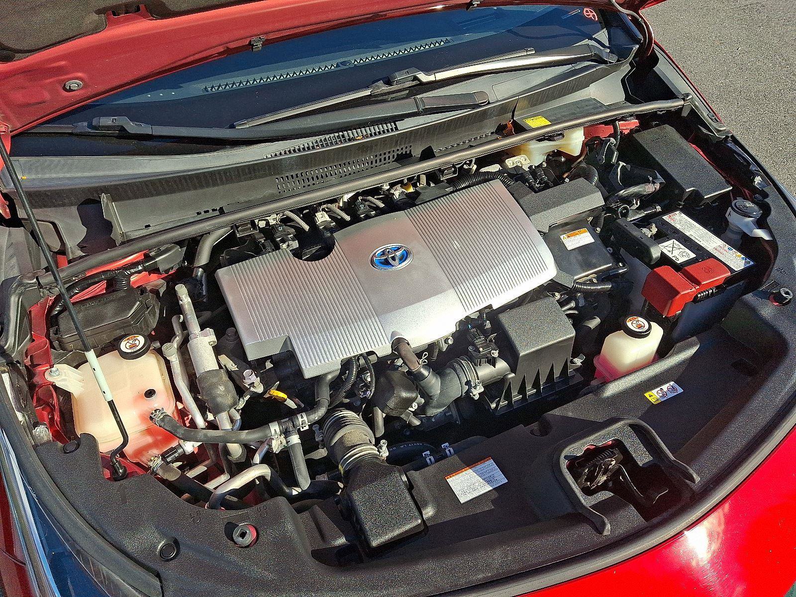 Used 2018 Toyota Prius Prime Advanced image 27