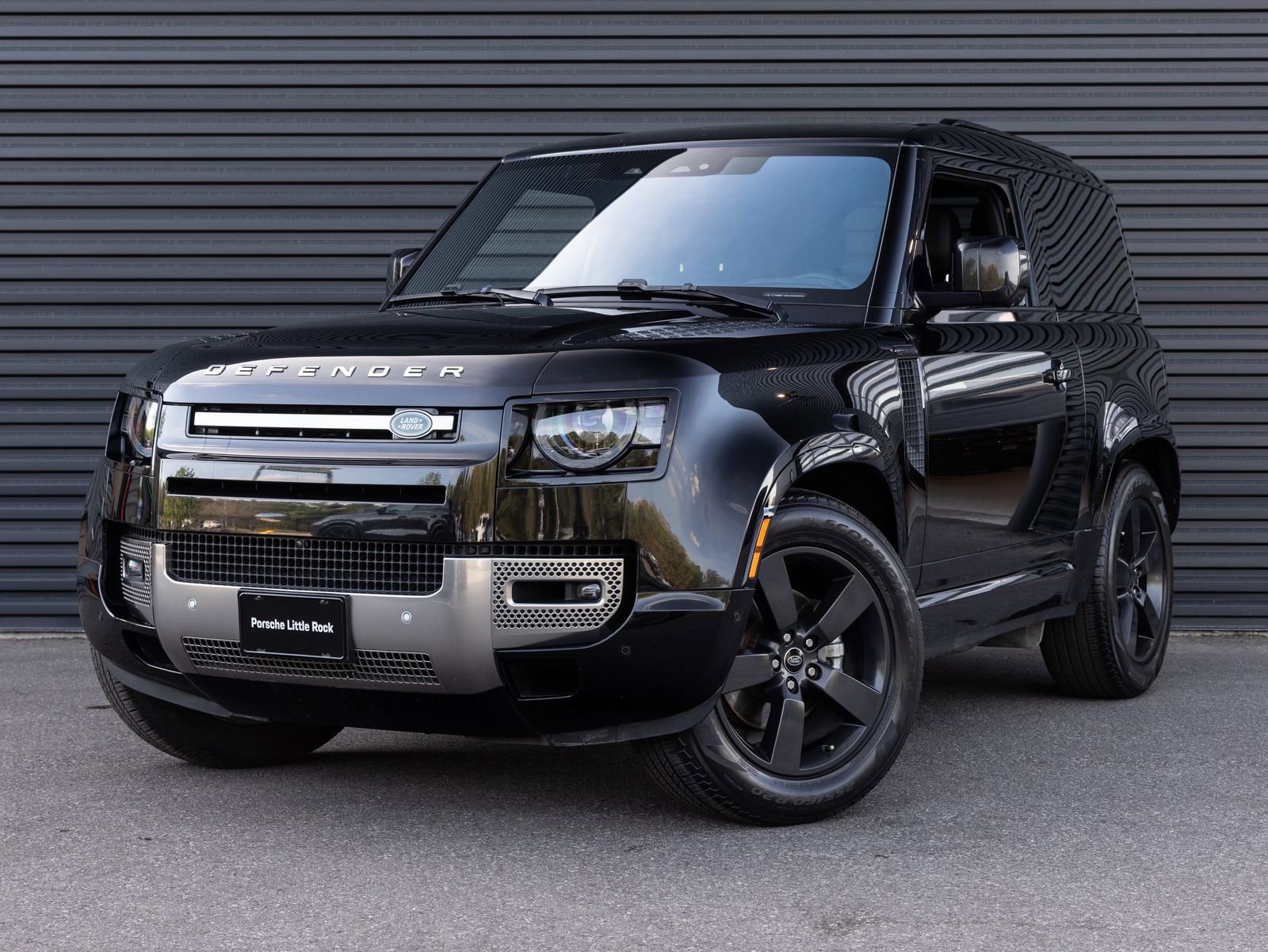 Used 2022 Land Rover Defender 90 S image 1