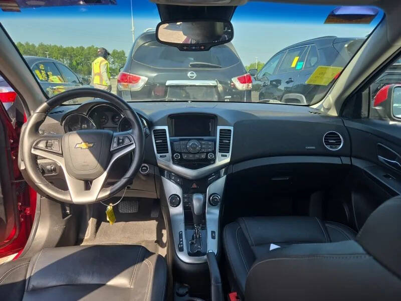 Used 2013 Chevrolet Cruze LTZ FWD image 7