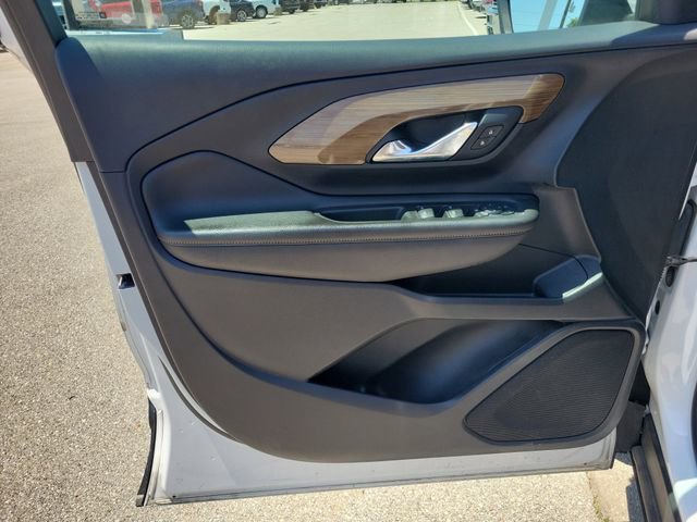 Used 2021 GMC Terrain SLE w/ Driver Convenience Package FWD image 14