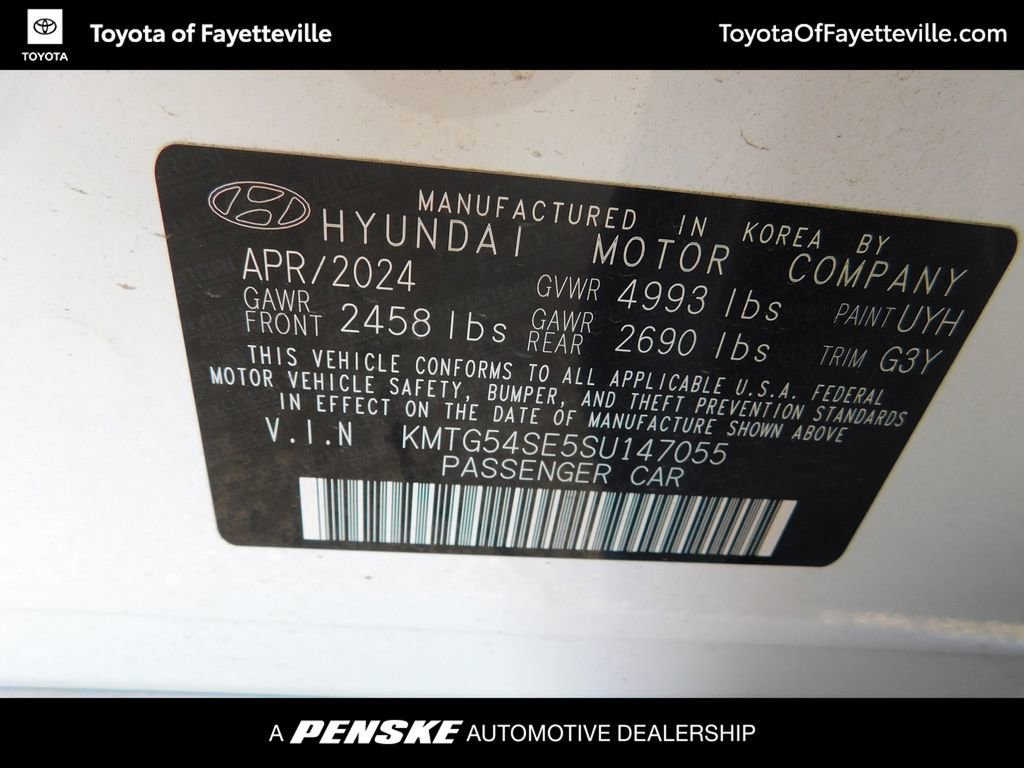 Used 2025 Genesis G70 3.3T Advanced w/ Sport Prestige Package image 9