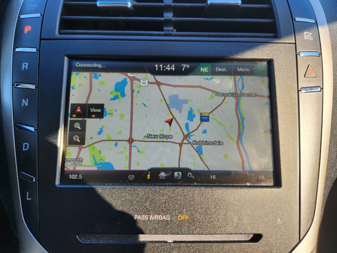 Used 2016 Lincoln MKZ Base 4dr Sedan w/ Equipment Group 600A Reserve image 26