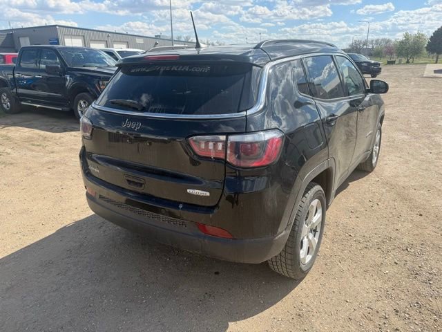 Used 2019 Jeep Compass Latitude w/ Popular Equipment Group AWD/4WD image 7