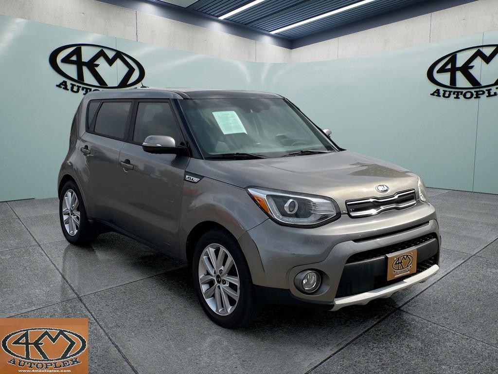 Used 2019 Kia Soul + w/ Primo Package