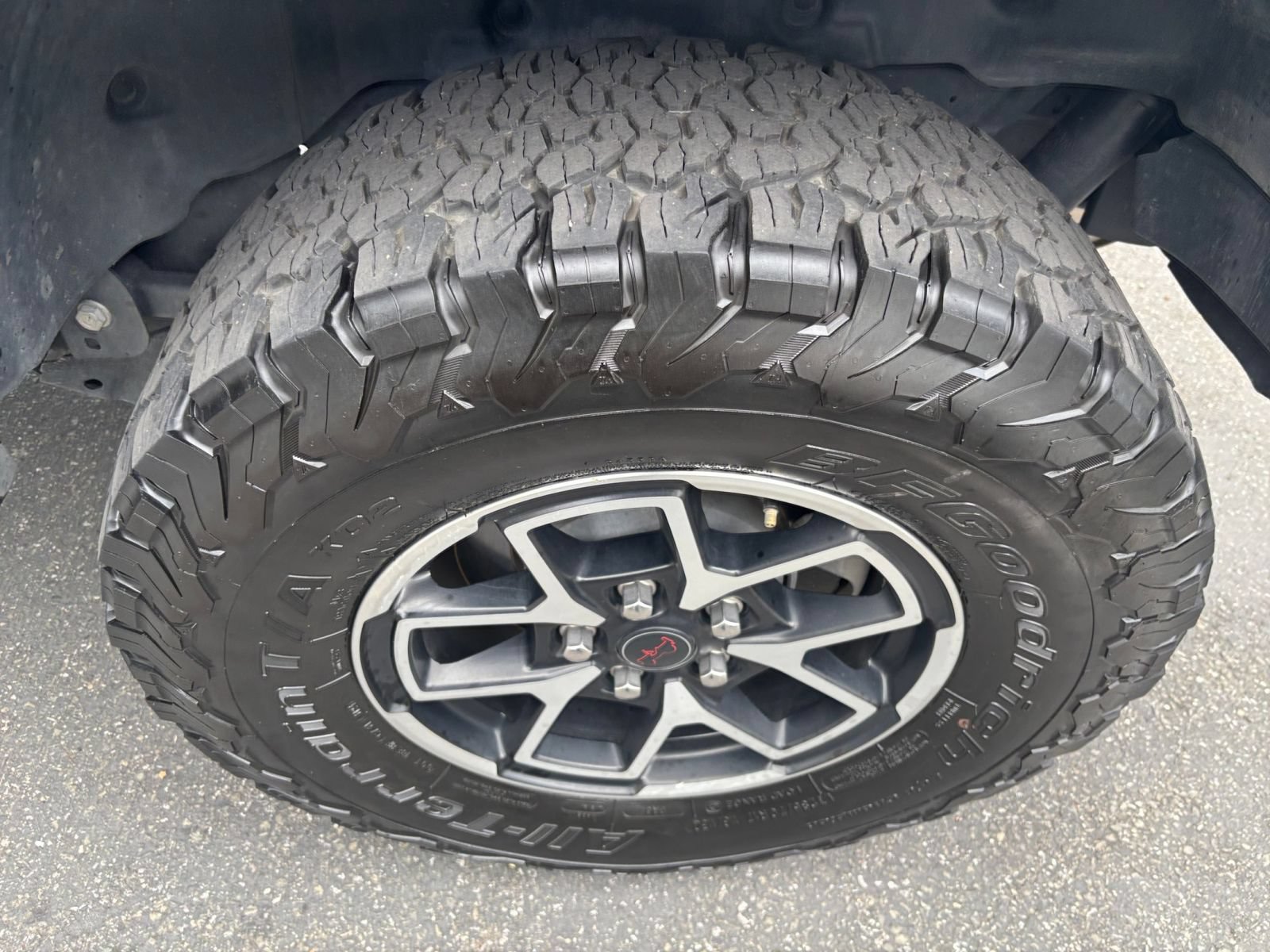 Used 2025 Jeep Wrangler Unlimited Rubicon AWD/4WD image 50