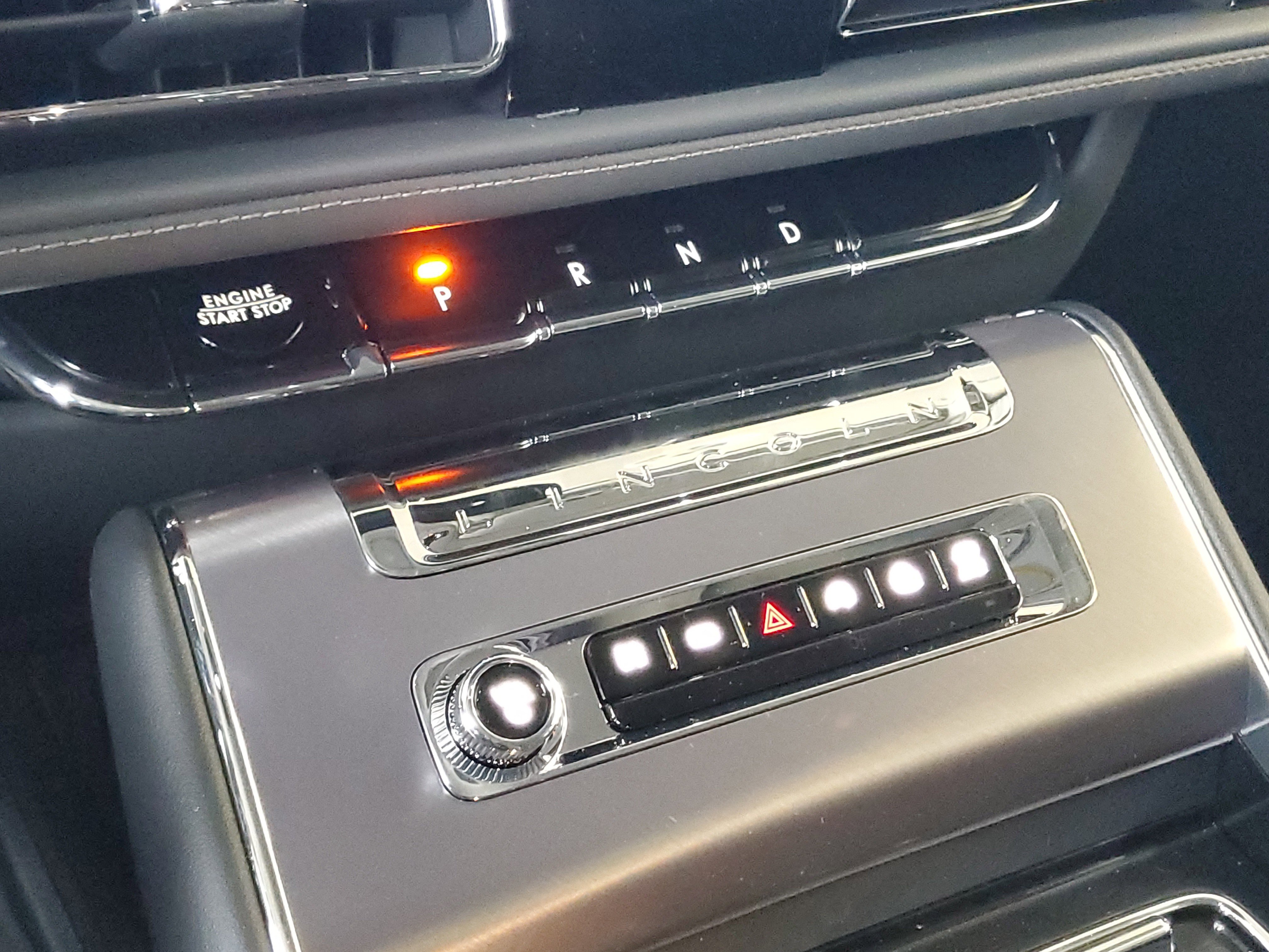 New 2026 Lincoln Aviator AWD image 20