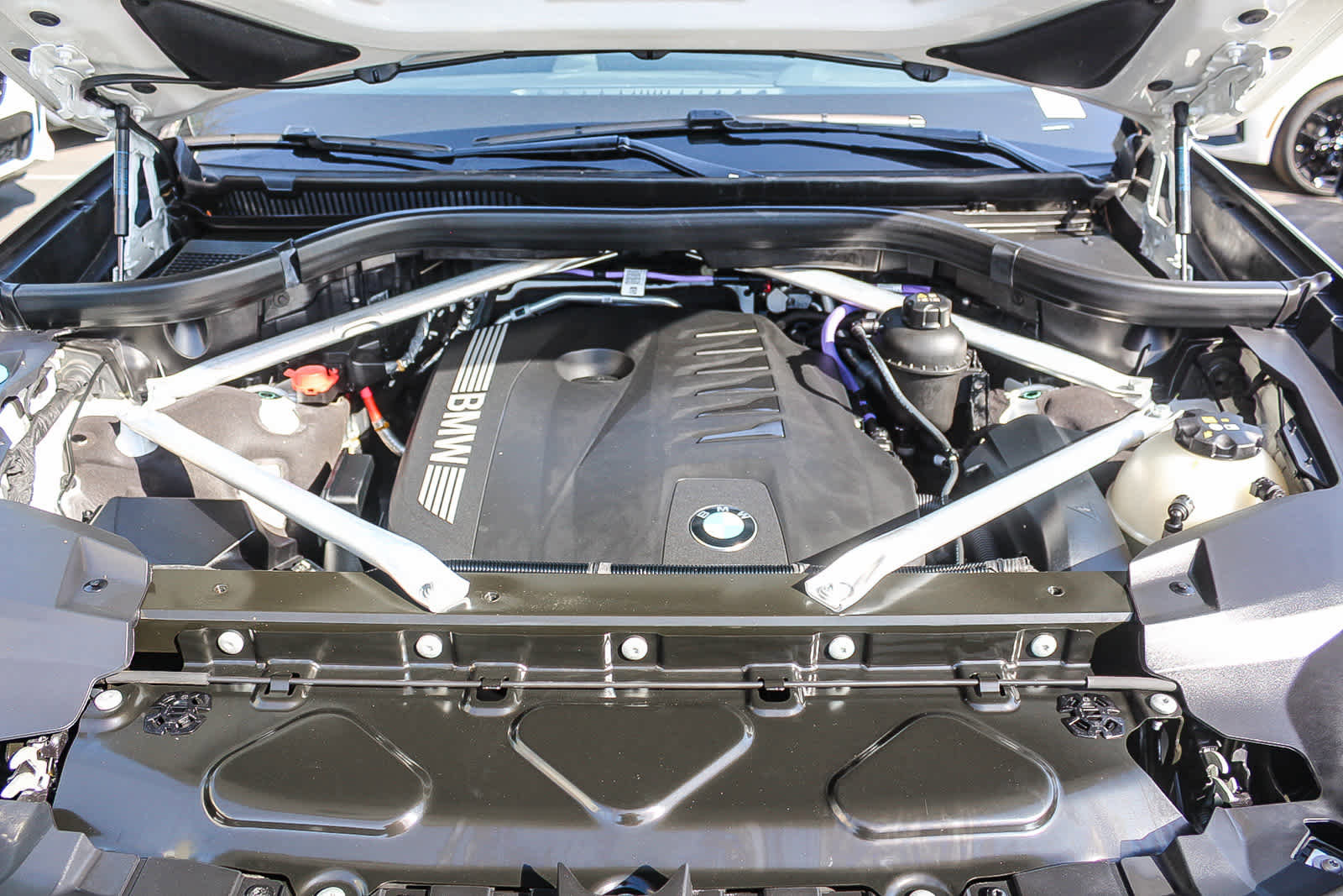 Certified 2023 BMW X7 xDrive40i w/ M Sport Package image 26