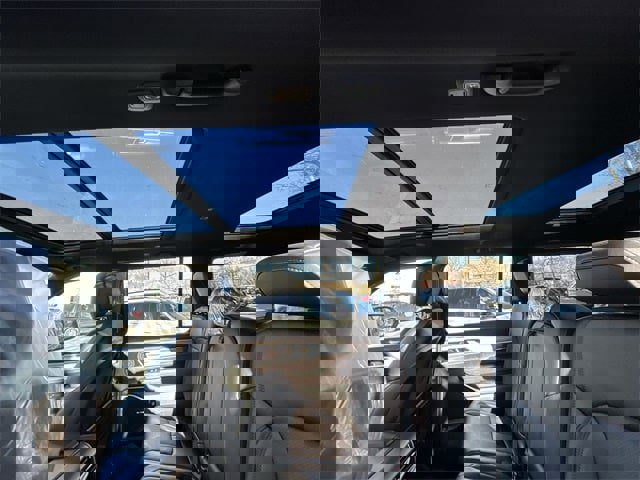 New 2025 Jeep Wagoneer L Series II w/ Premium Group I image 15