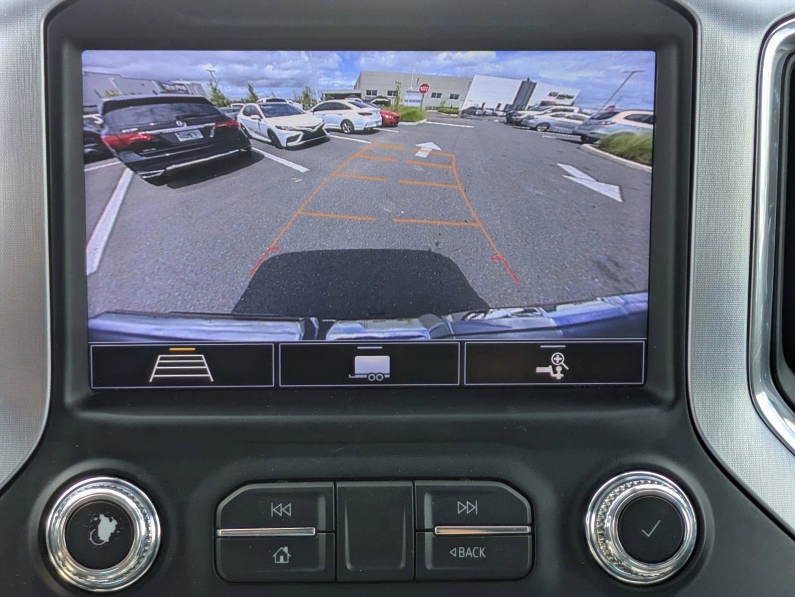 Used 2020 GMC Sierra 1500 SLT AWD/4WD image 11