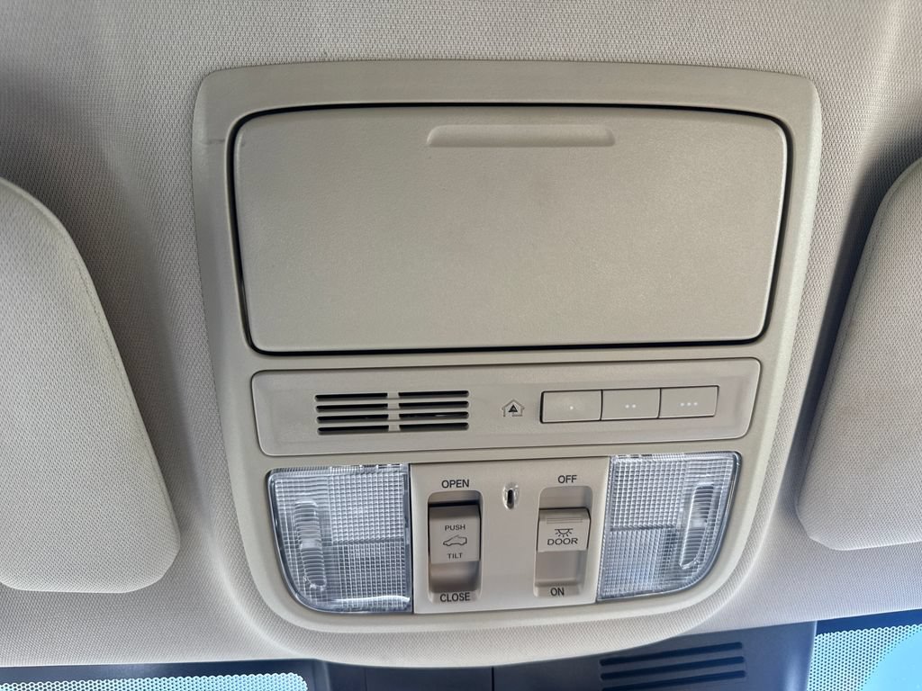 Certified 2019 Honda CR-V EX-L image 28