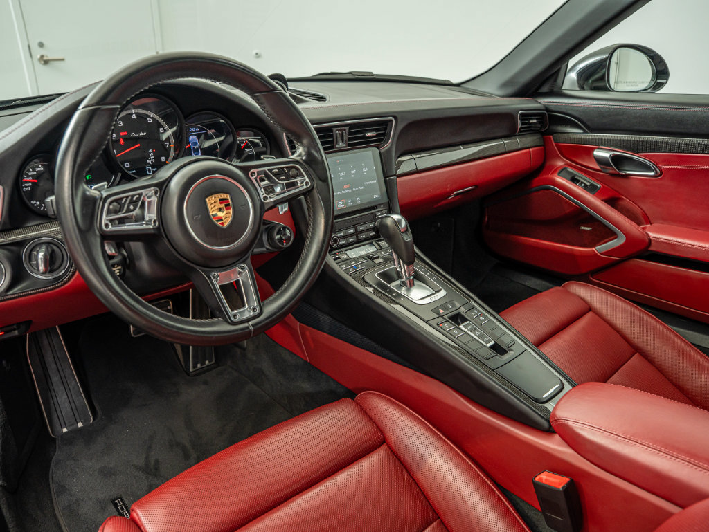 Certified 2017 Porsche 911 Turbo AWD/4WD image 4
