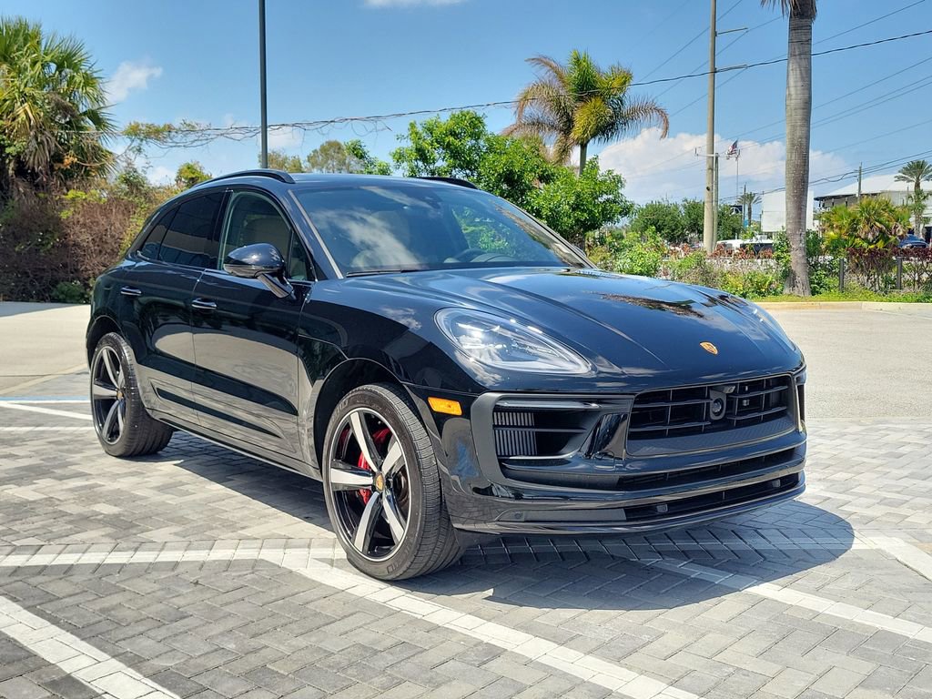 Used 2024 Porsche Macan S AWD/4WD image 7