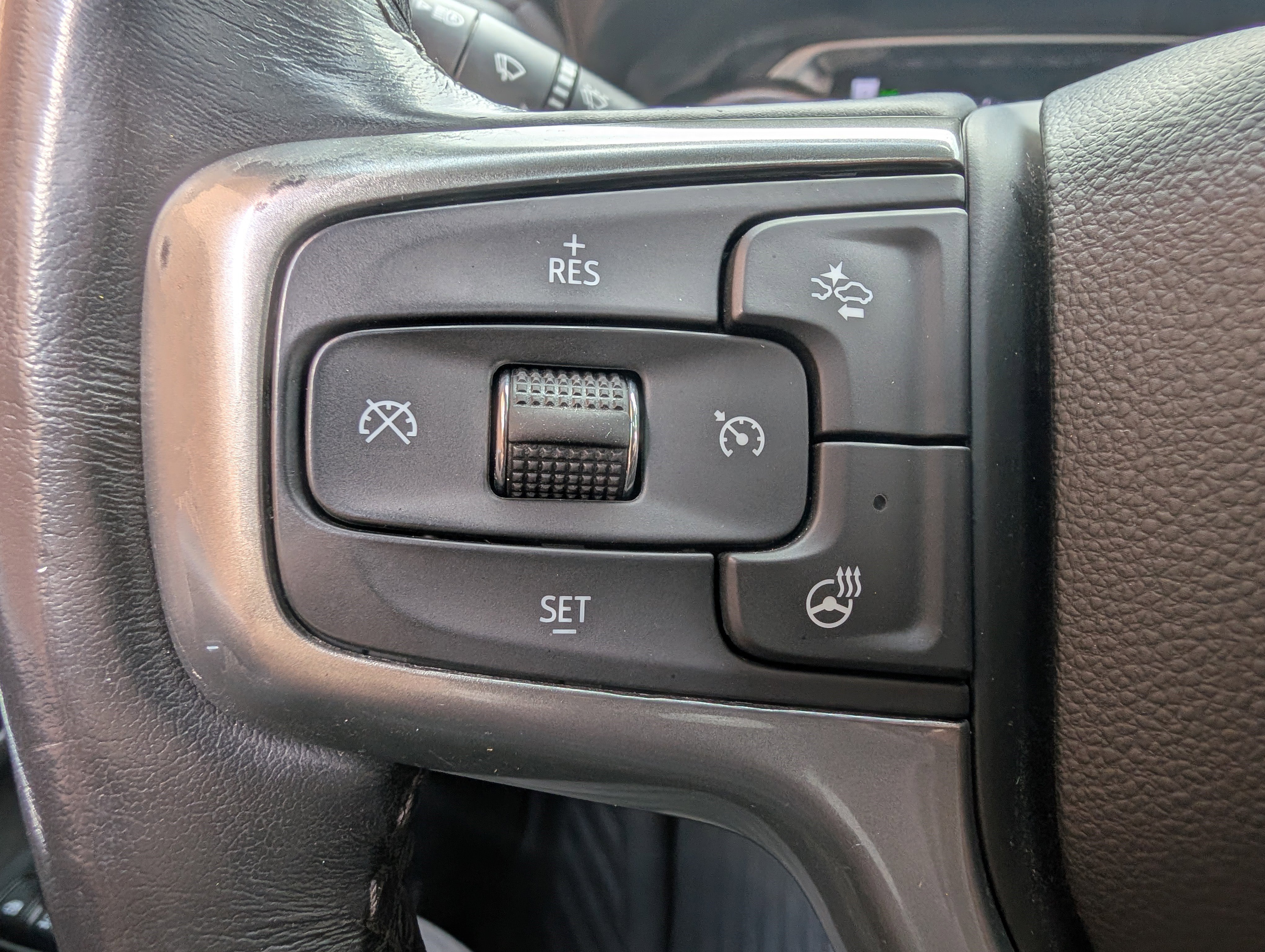 Used 2021 Chevrolet Silverado 2500 LTZ w/ LTZ Premium Package image 34