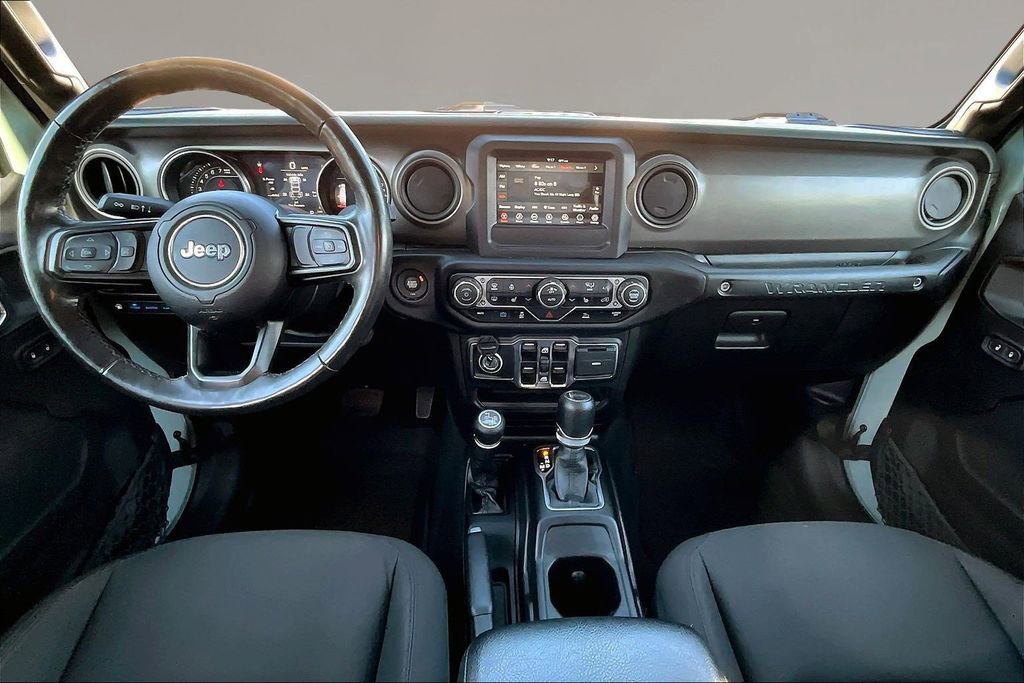 Used 2023 Jeep Wrangler Unlimited w/ Cold Weather Group image 7