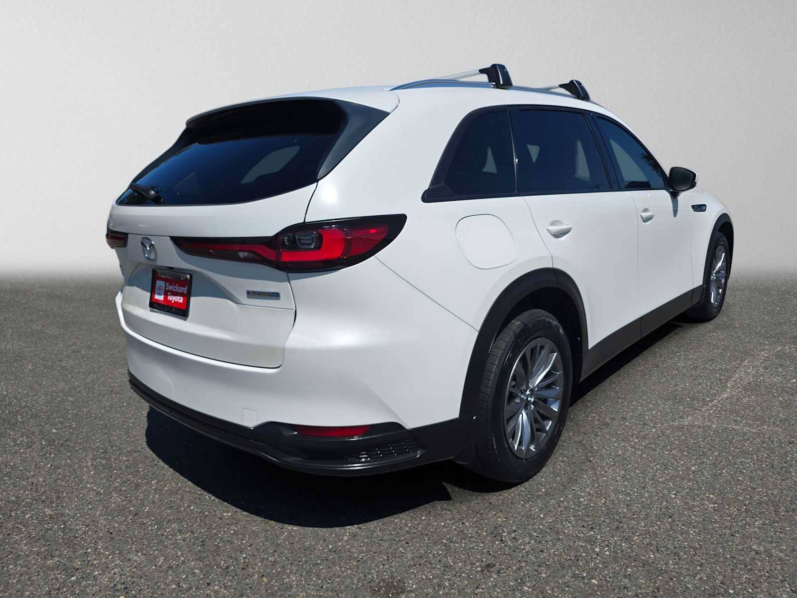 Used 2024 MAZDA CX-90 Plug-In Hybrid w/ Preferred AWD/4WD image 3