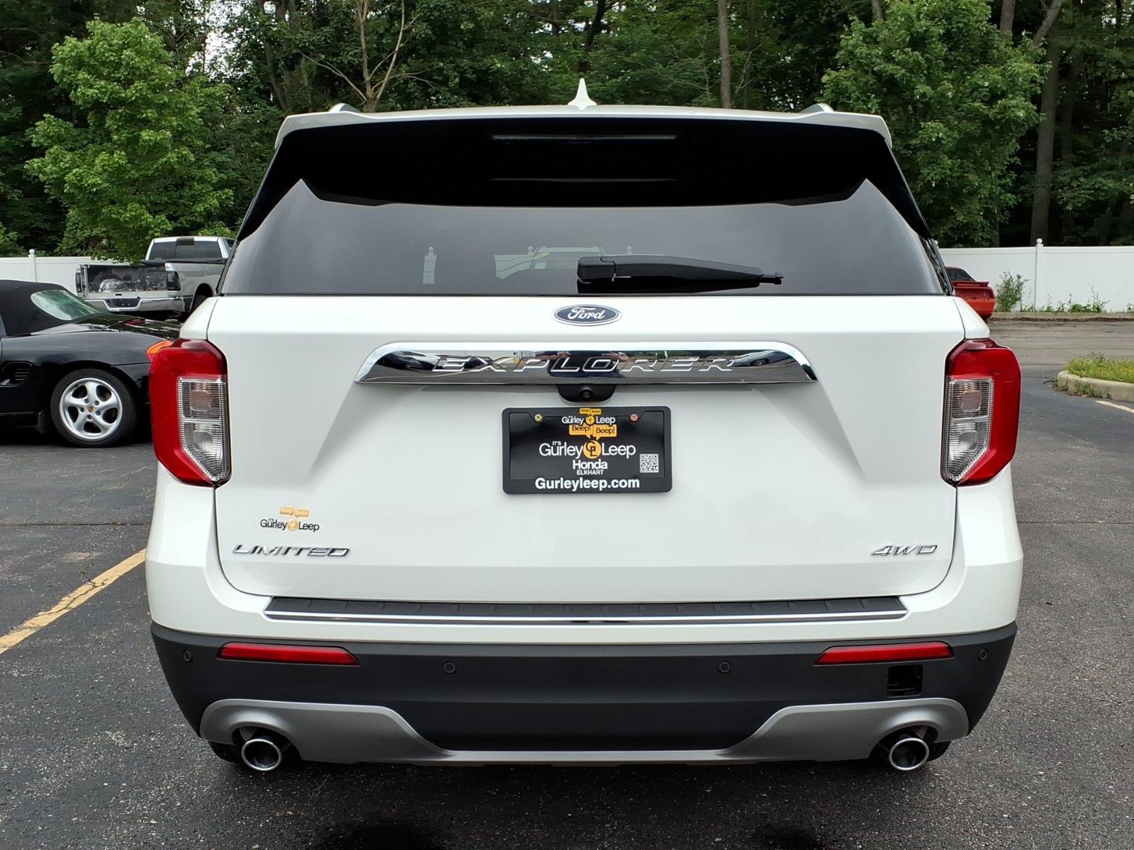 Used 2023 Ford Explorer Limited w/ Limited Technology Package AWD/4WD image 12