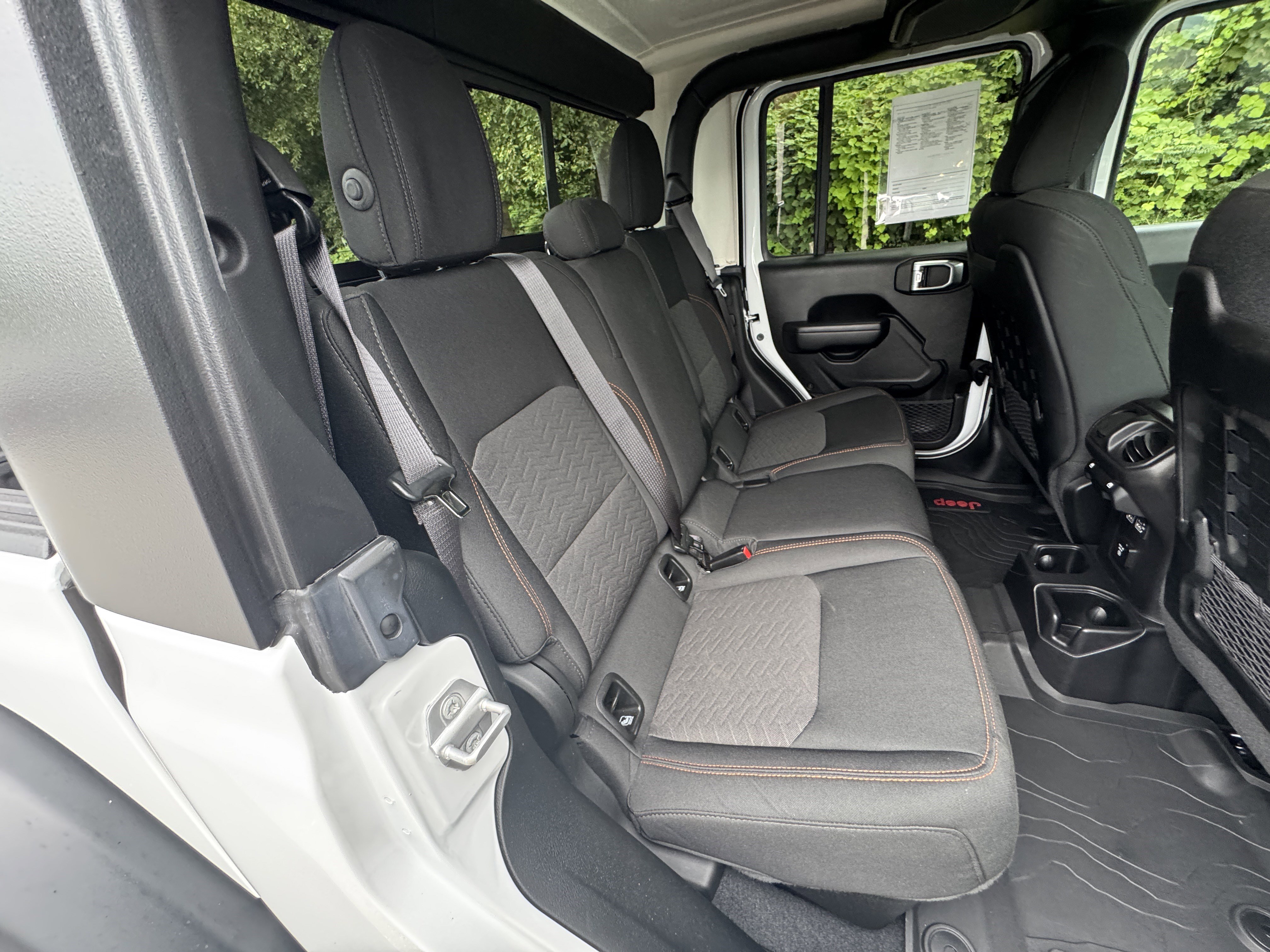 Used 2021 Jeep Gladiator Mojave image 14