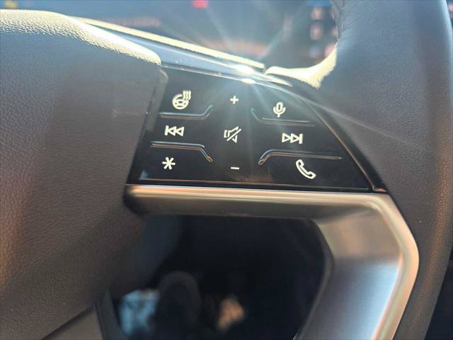 Used 2025 Audi Q6 e-tron Prestige AWD/4WD image 33