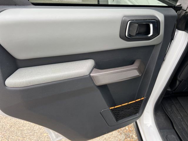 Used 2023 Ford Bronco Badlands w/ Sasquatch Package image 23