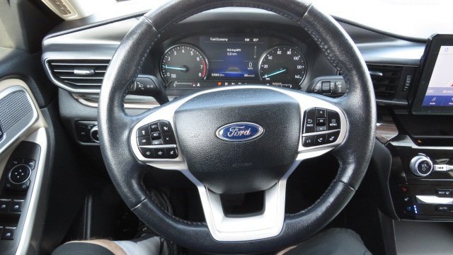 Certified 2023 Ford Explorer Limited image 22