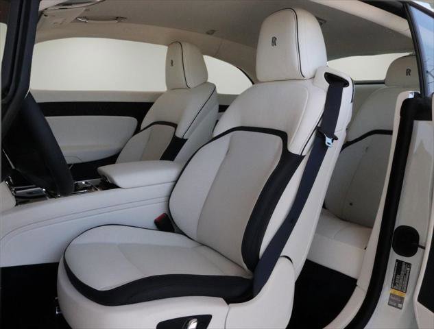 Certified 2024 Rolls-Royce Spectre image 15