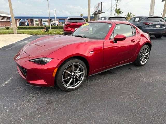 Used 2023 MAZDA MX-5 Miata Grand Touring RWD image 3