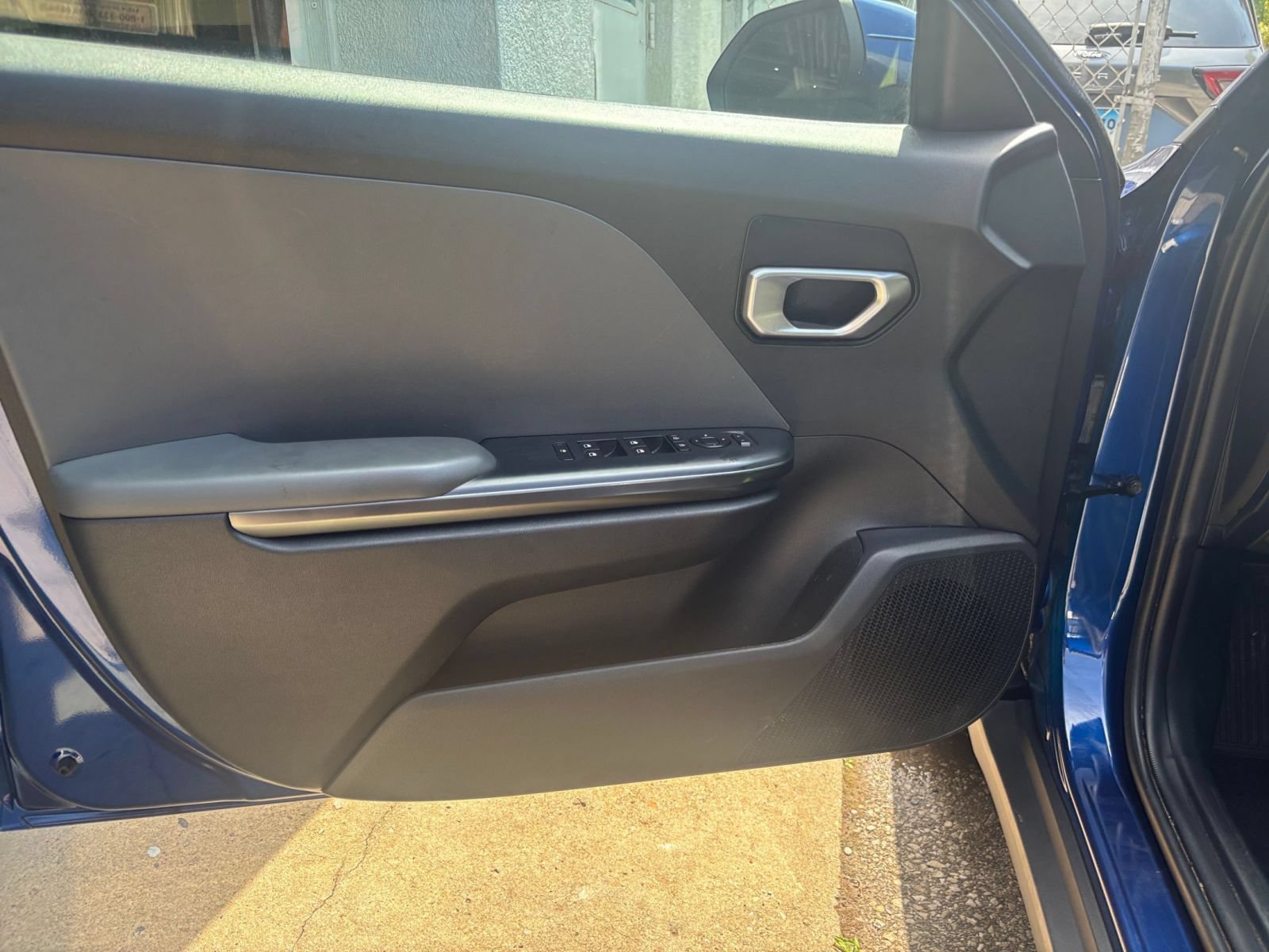 Used 2025 Kia K4 FWD image 18