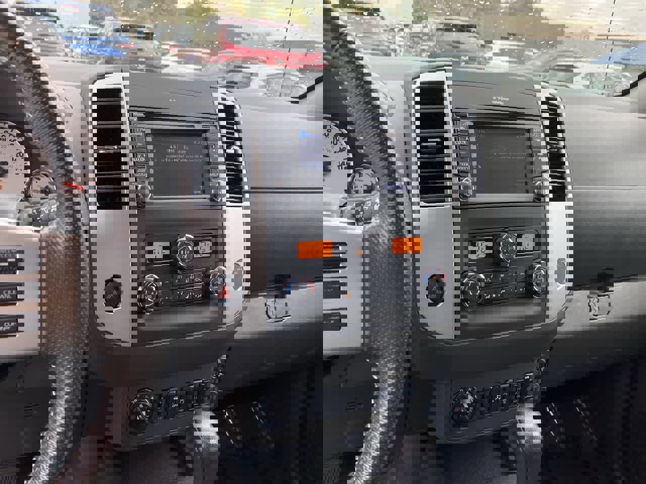 Used 2020 Nissan Frontier PRO-4X w/ Pro-4x Utility Package image 27