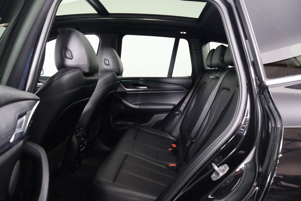 Used 2023 BMW X3 sDrive30i w/ Premium Package RWD image 11