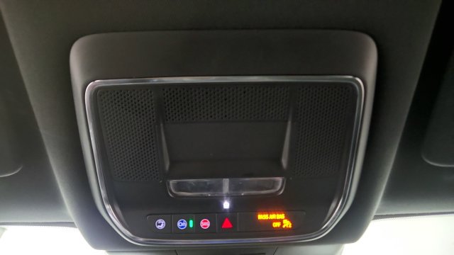 Used 2025 Chevrolet Blazer EV RS FWD image 81