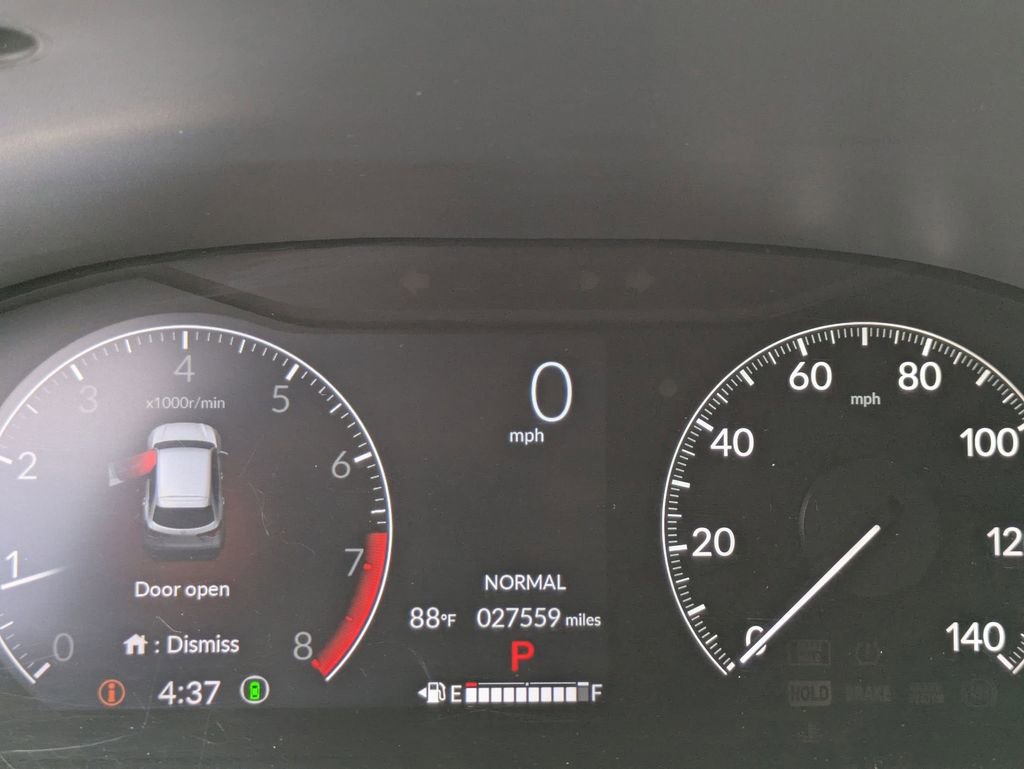 Used 2025 Honda HR-V LX image 16