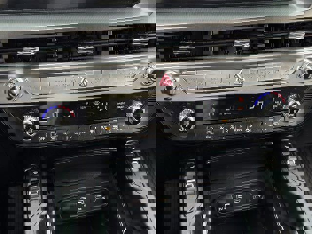 Used 2024 Kia Telluride S w/ S Sunroof Package image 19