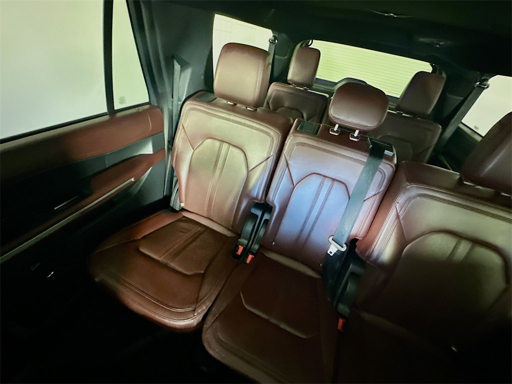 Used 2024 Ford Expedition Max Limited image 12