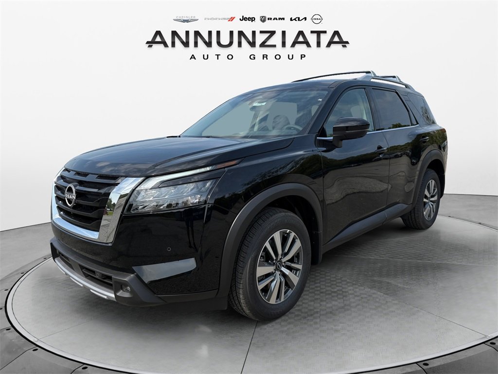 New 2025 Nissan Pathfinder SL