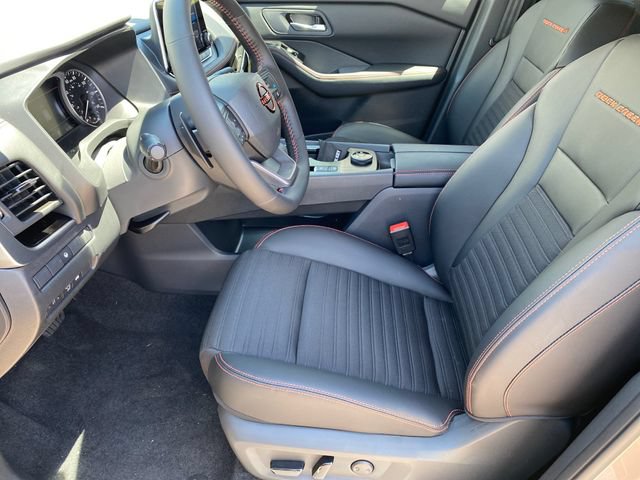 New 2026 Nissan Rogue SV w/ Rock Creek Premium Package AWD/4WD image 10